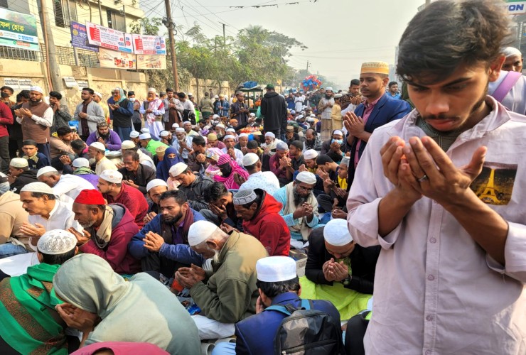 বিশ্ব ইজতেমার দ্বিতীয় পর্ব আখেরি মোনাজাত রবিবার