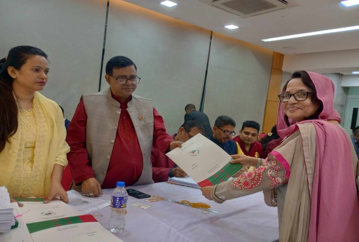 সংরক্ষিত আসনের এমপি হতে চান গ্রেনেড হামলায় আহত মাহবুবা পারভীন