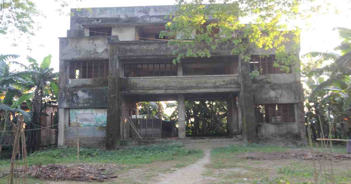 ১৪ বছরেও শেষ হয়নি ফায়ার স্টেশন নির্মাণ কাজ
