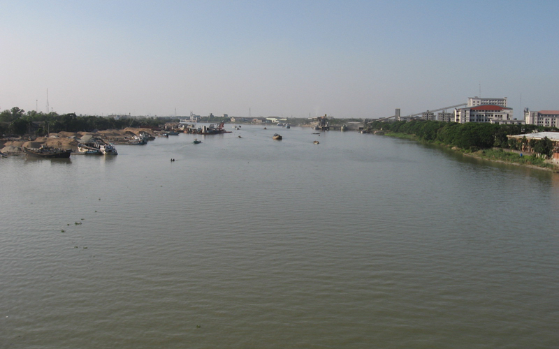 শীতলক্ষ্যায় লঞ্চডুবি