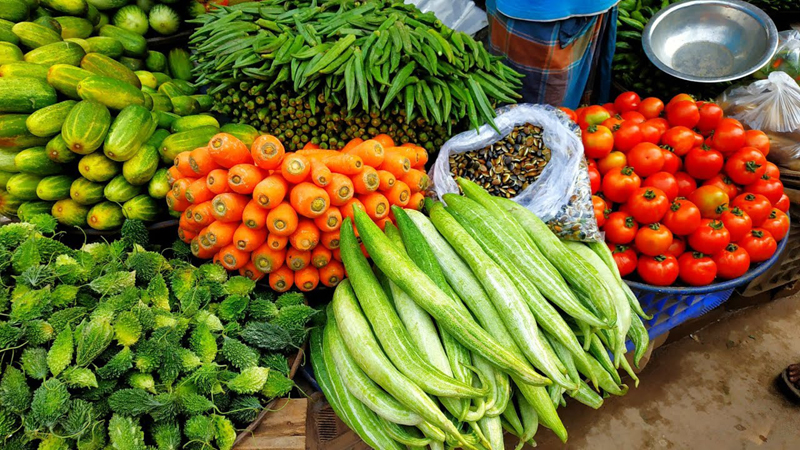 বেড়েছে সবজির দাম