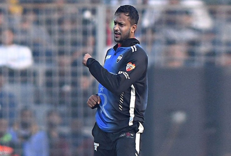 সাকিবকে নিয়ে ফিল্ডিংয়ে রংপুর