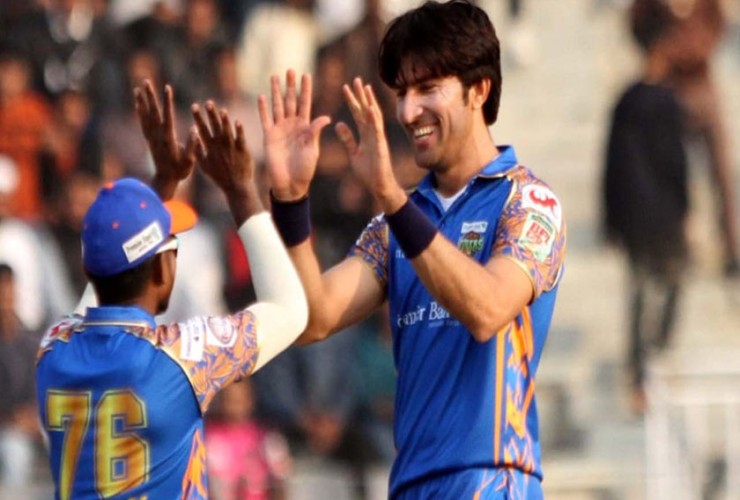 সাকিবদের হারিয়ে খুলনার জয়ের হ্যাটট্রিক