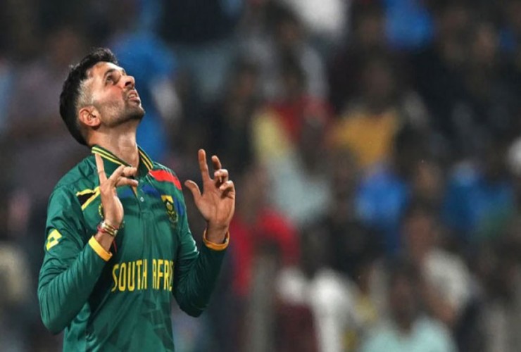 বরিশালের হয়ে বিপিএলে খেলবেন মহারাজ