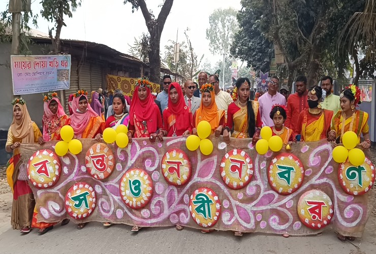 লালমনিরহাটের দইখাওয়া আদর্শ কলেজে  বসন্ত ও নবীন বরন অনুষ্ঠিত