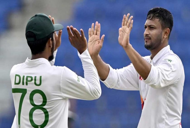 বাংলাদেশকে ৫১১ রানের লক্ষ্য দিলো শ্রীলঙ্কা